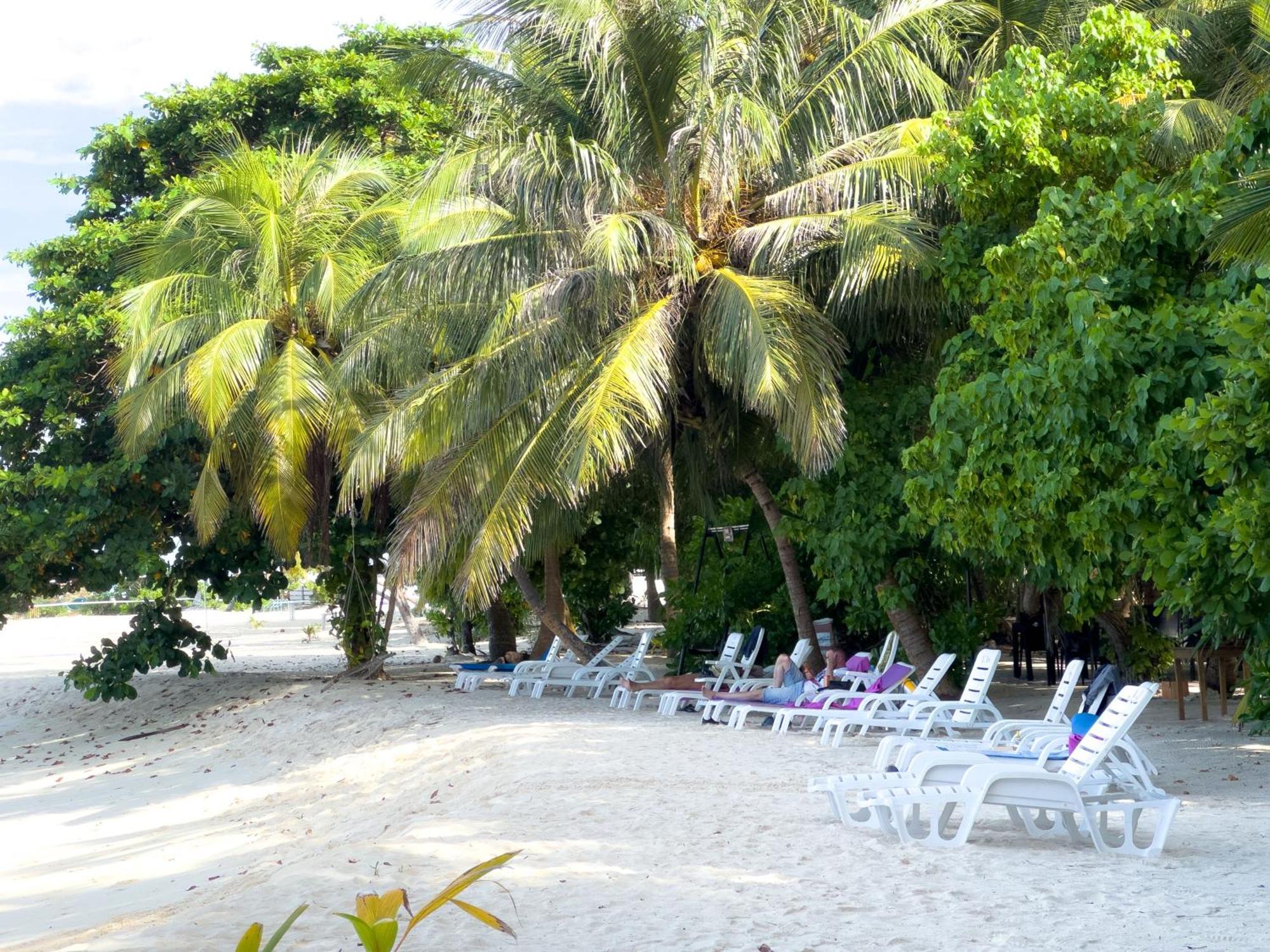 Biosphere Inn Dharavandhoo Buitenkant foto
